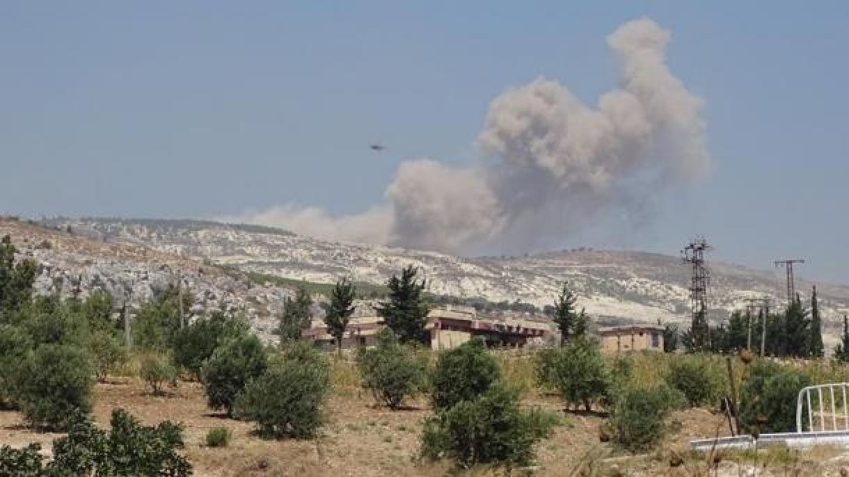 7 feridos no ataque aéreo contra locais civis em Idlib
