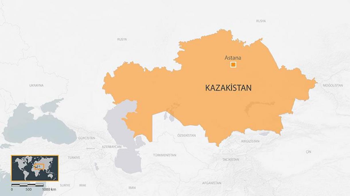 Többtucatnyian bennégtek egy buszban Kazahsztánban