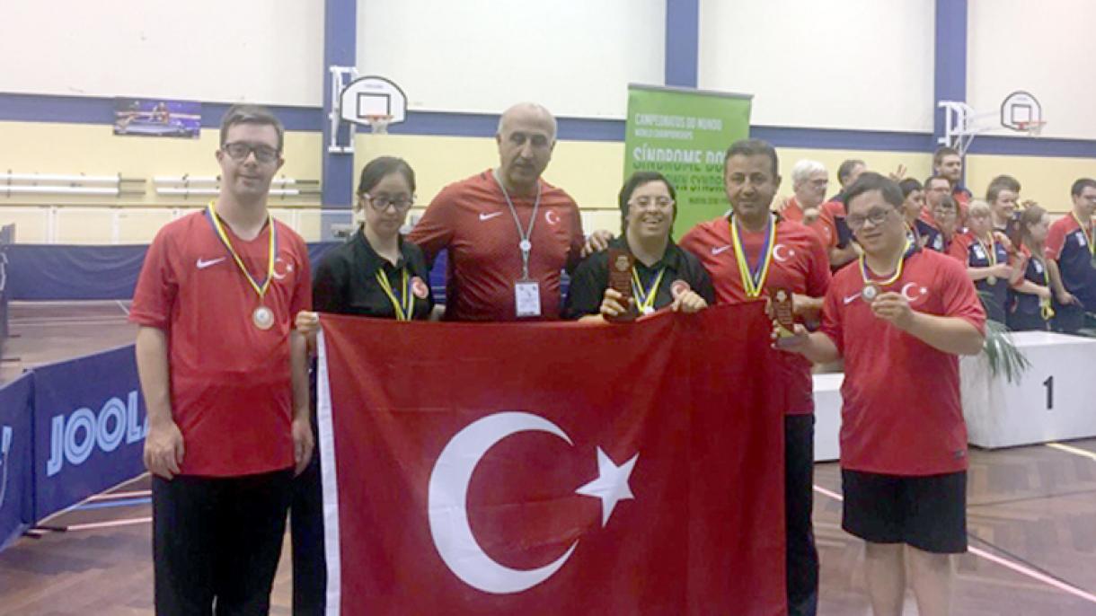 Los atletas turcos con síndrome de Down gana 12 medallas en Portugal