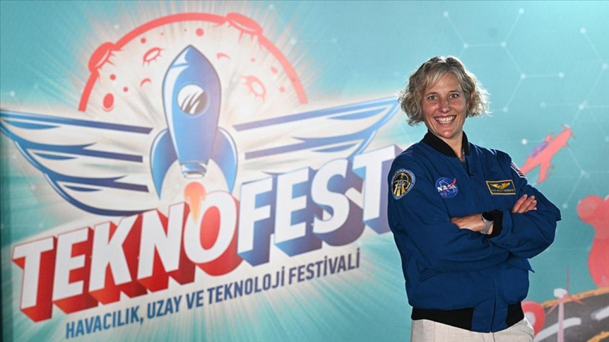 Egy amerikai űrhajós vett részt a TEKNOFEST-en, Izmirben
