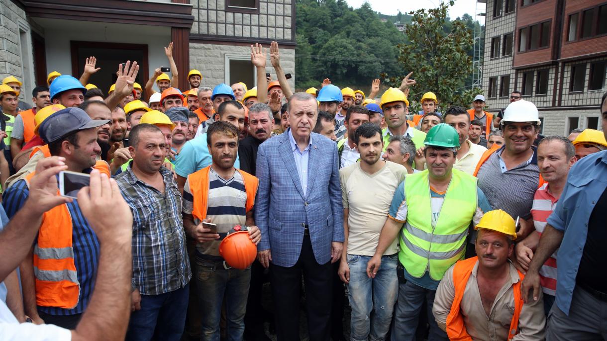 Erdogan visita os trabalhos de construção do aeroporto de Rize-Artvin