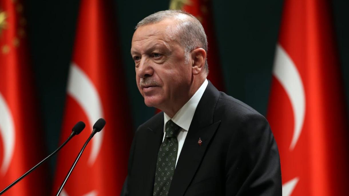 Президент Р. Т. Эрдоган аялдарды 8 -  Март майрамы менен куттуктады