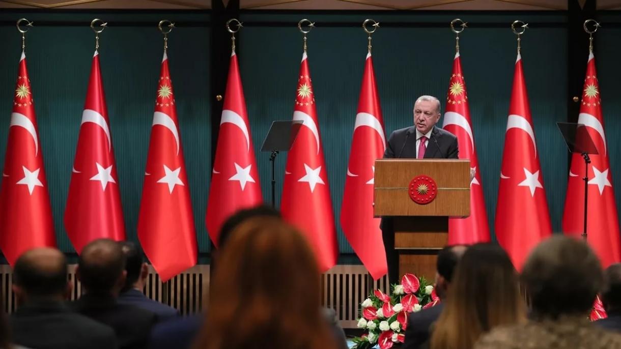 اردوغان: گؤیلره ان چوخ یاراشان بایراق آی اولدوزلو آل بایراغیمیزدیر