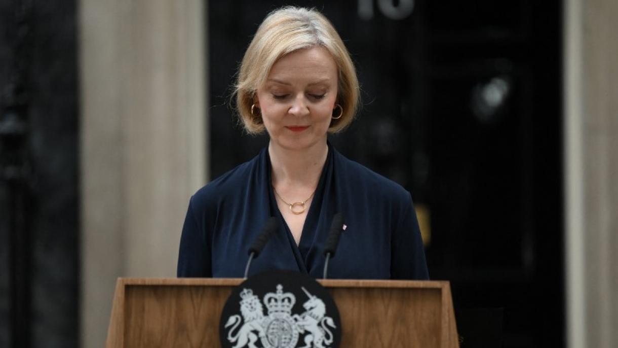 Primera ministra británica Liz Truss dimite por “no poder cumplir con su mandato”