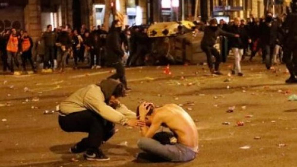 La tercera noche de las protestas en Cataluna resultaron con 80 personas heridas