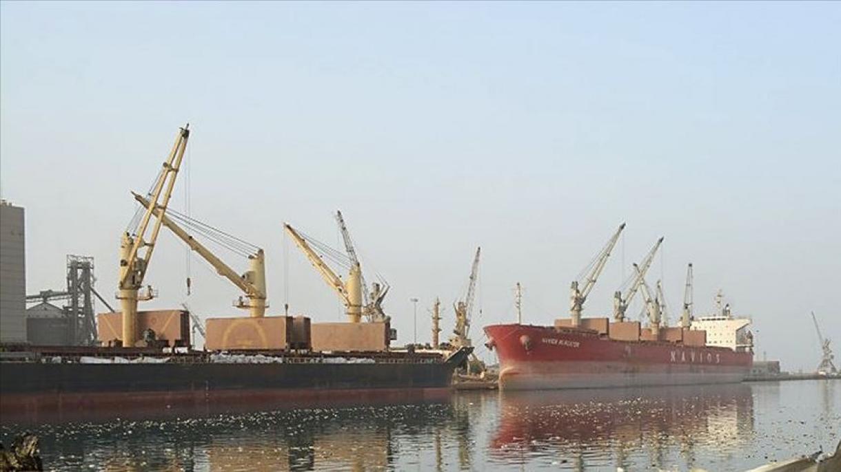 یمن با ورود دو کشتی حامل سوخت به بندر الحدیده موافقت کرد