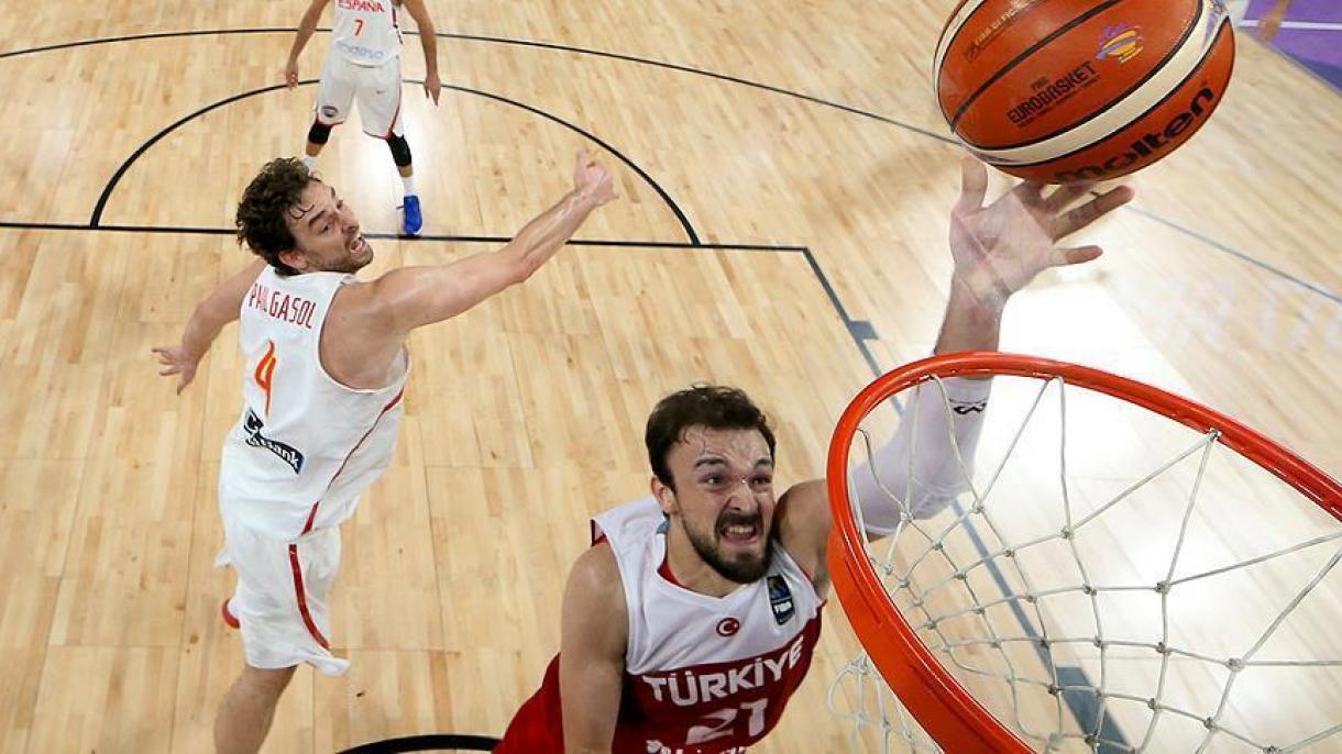 توقف ترکیه برابر اسپانیا در رقابت های بسکتبال قهرمانی اروپا