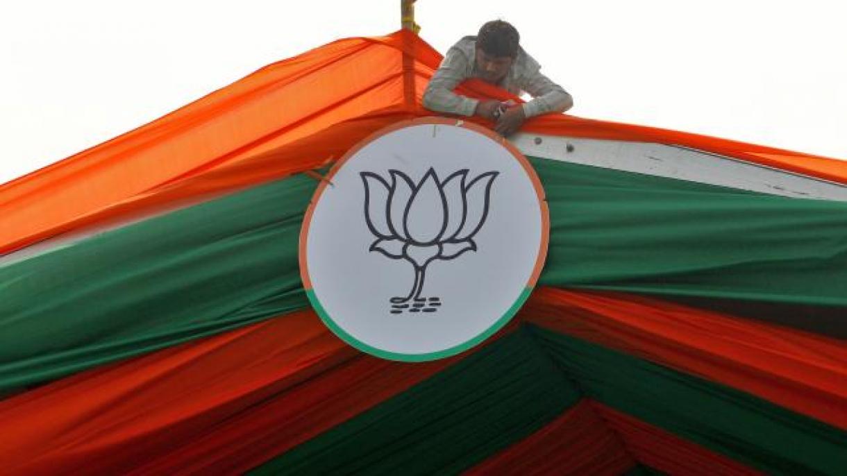 بھارت، نریندر مودی کی سیاسی جماعت کی  ضمنی انتخابات میں سبقت