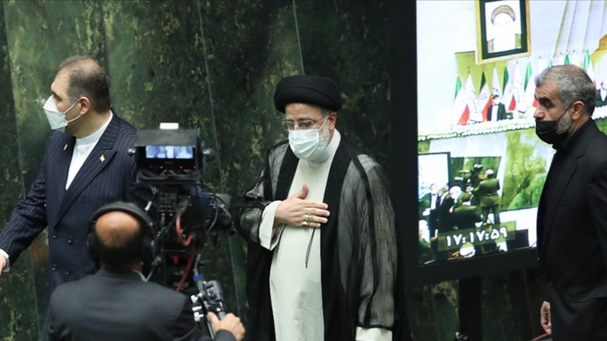 Ορκίστηκε ο νέος Πρόεδρος του Ιράν Εμπραχίμ Ραϊσί