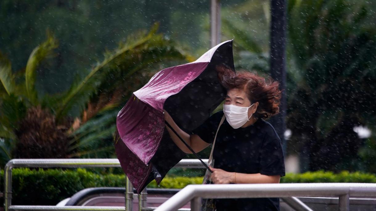 日本就“台风蝉”发出警告