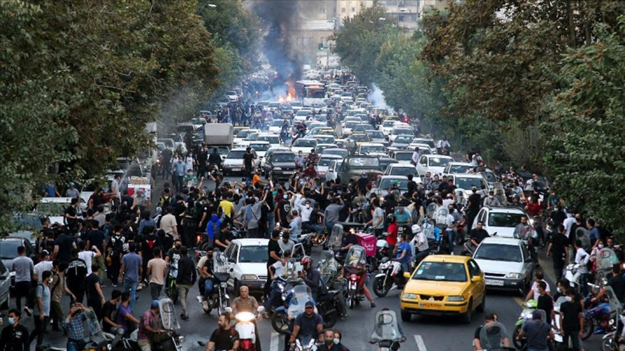 تلویزیون دولتی ایران تعداد کشته‌شدگان اعتراضات اخیر را 26 نفر اعلام کرد