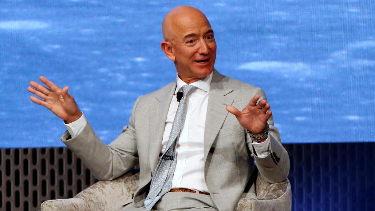 Jyeff Bezos Amazon bosh direktori lavozimini tark etdi
