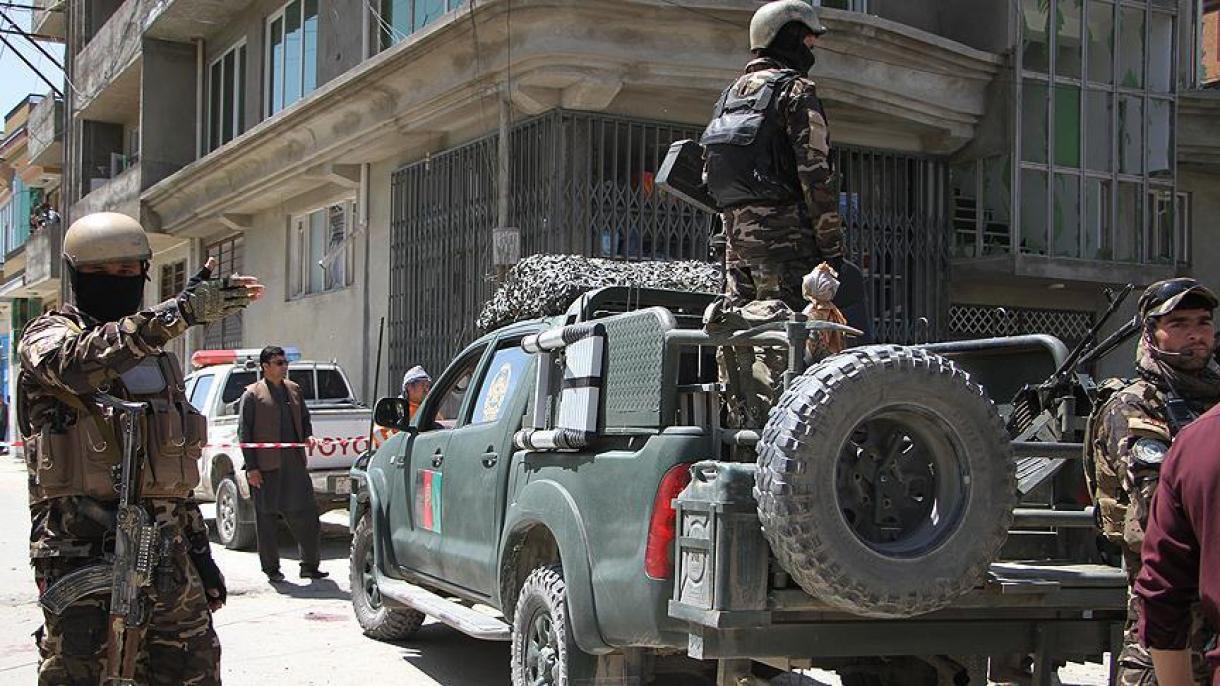 Talibanın növbǝti hücumunda 8 polis hǝyatını itirdi