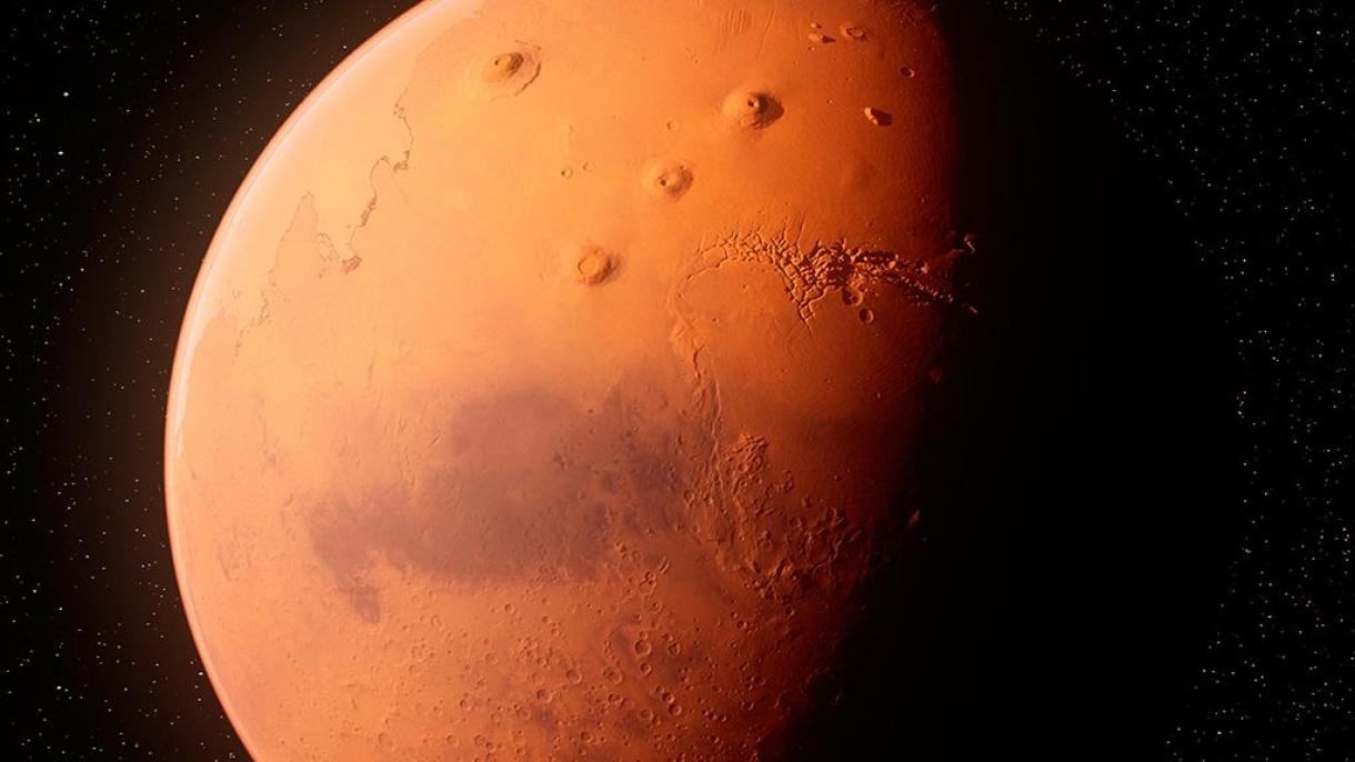 Марста «катылган» чоң жанар тоодогу жашоонун белгилери