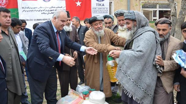 TIKA Afg'onistonda kam ta'minlangan 300 oilaga gumanitar yordam tarqatdi