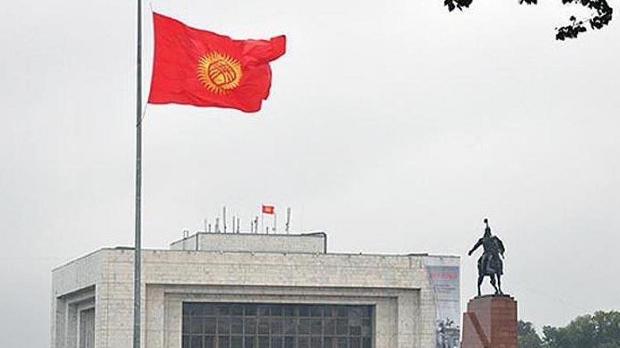 Кыргызстандын Казакстанга аскер жиберүүсү Жогорку Кеңеште кабыл алынды