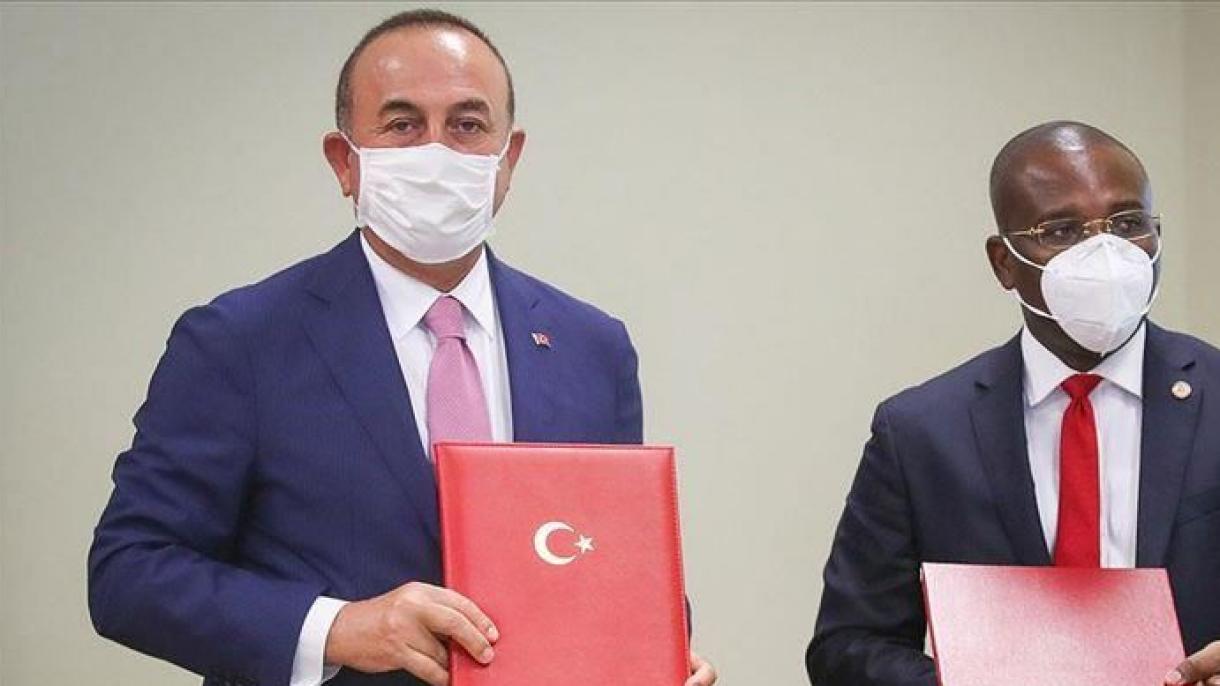 ترکیه و هائیتی هفت قرار داد در عرصه های مختلف امضا کردند