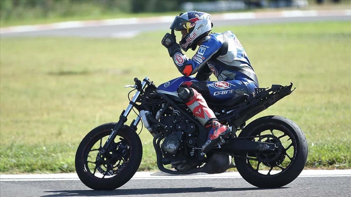 土耳其摩托车手在世界超级摩托车锦标赛意大利赛段获得第二