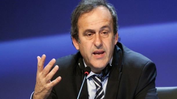 Michel Platini renuncia a la presidencia de la UEFA