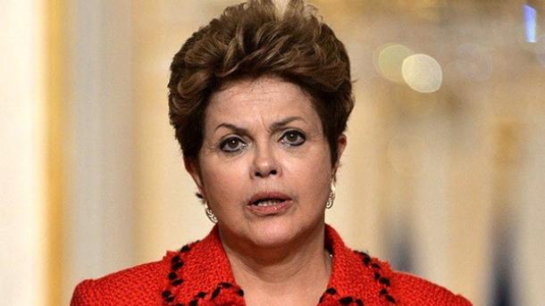 Rousseff acusa al vicepresidente Temer de ser "jefe de la conspiración"