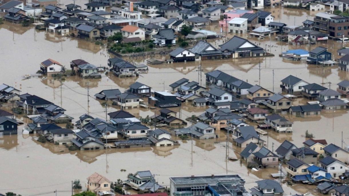 480 000 евакуирани заради проливни дъждове в Япония
