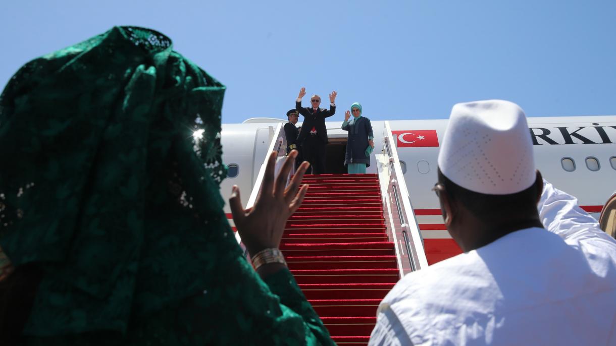 Presidente Erdogan se ha trasladado a Malí después de sus contactos en Senegal