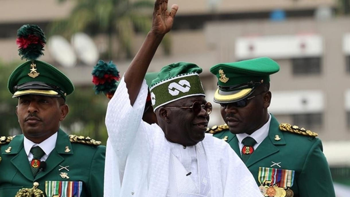 尼日利亚总统宣布新一届内阁成员名单