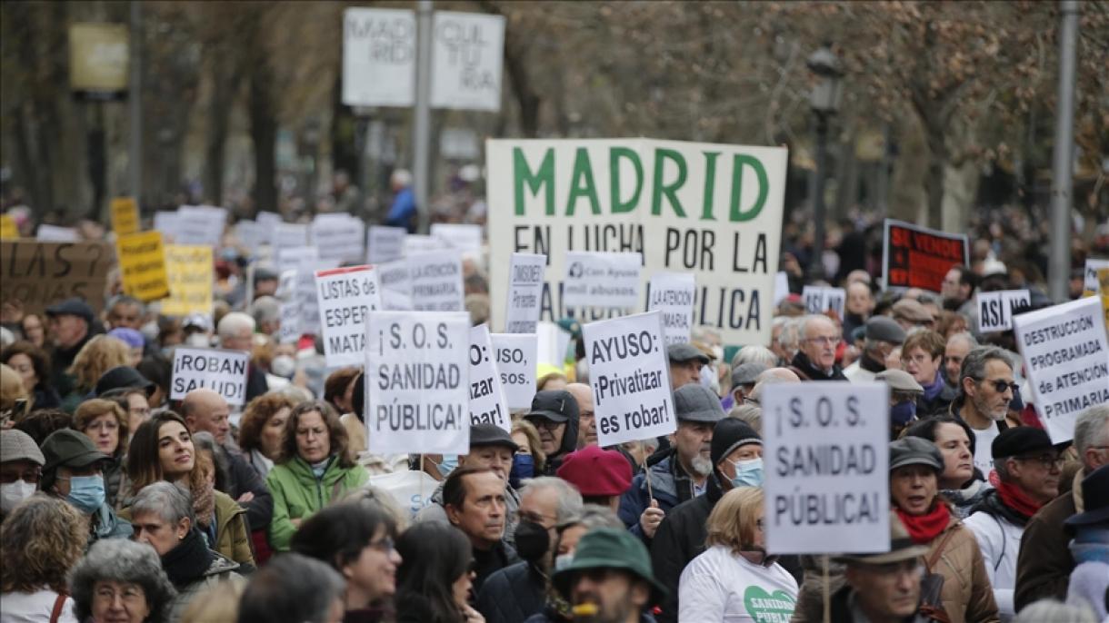 En España se declara huelga indefinida de trabajadores de la sanidad y la justicia