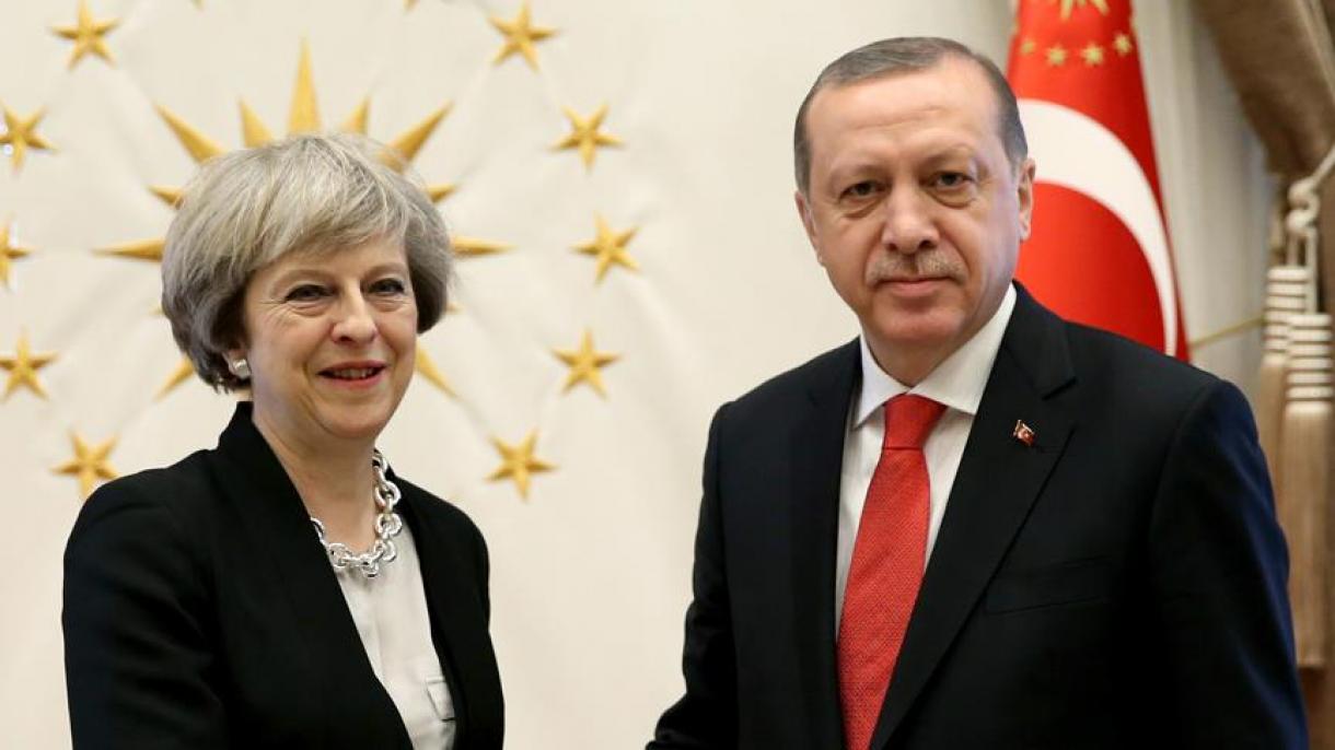 Prezident Erdog’an Anqaraga kelgan Buyuk Britaniya Bosh vaziri Theresa Mayni qabul qildi