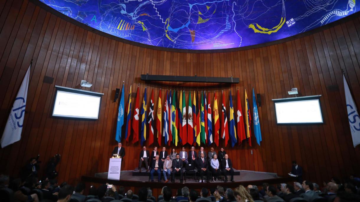 Colombia y el ELN reanudan conversaciones en México