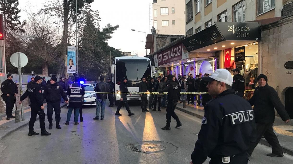 O grupo terrorista PYD/PKK atacou com rockets contra os civis em Kilis