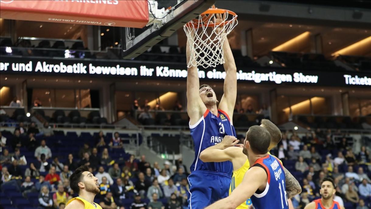 سومین پیروزی تیم بسکتبال آناتولی افس در لیگ اروپا