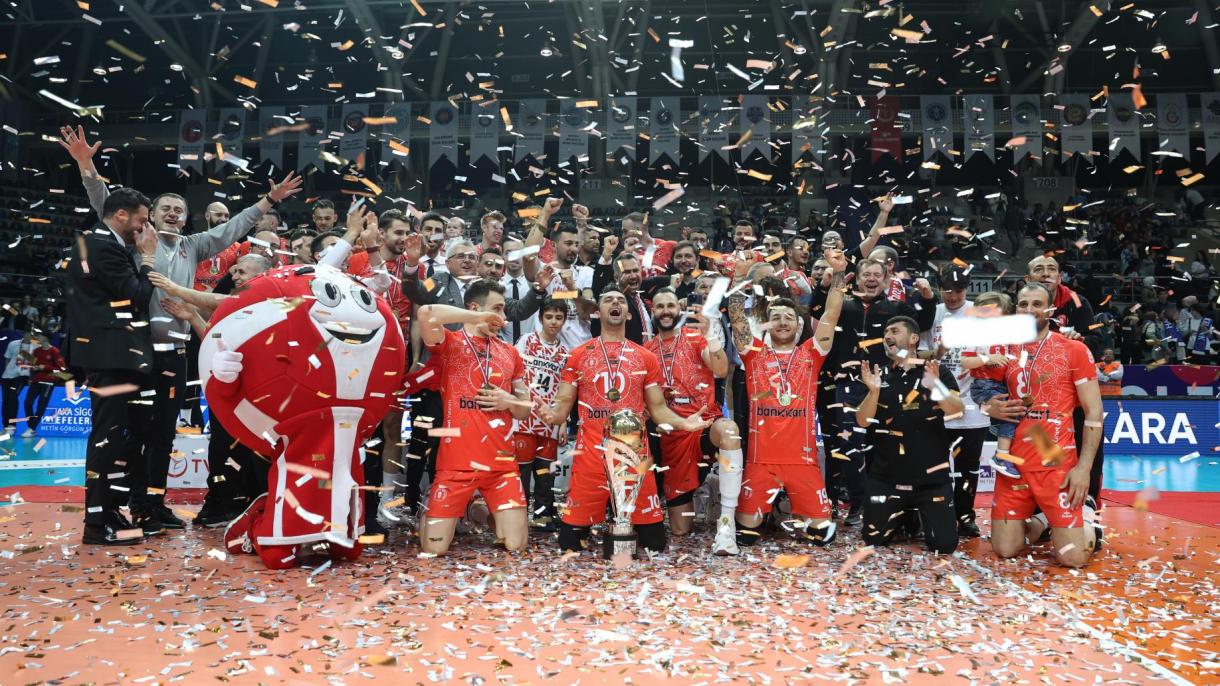 Ziraat Bankkart a devenit campioana sezonului 2022-2023 în Liga AXA Sigorta Efeler