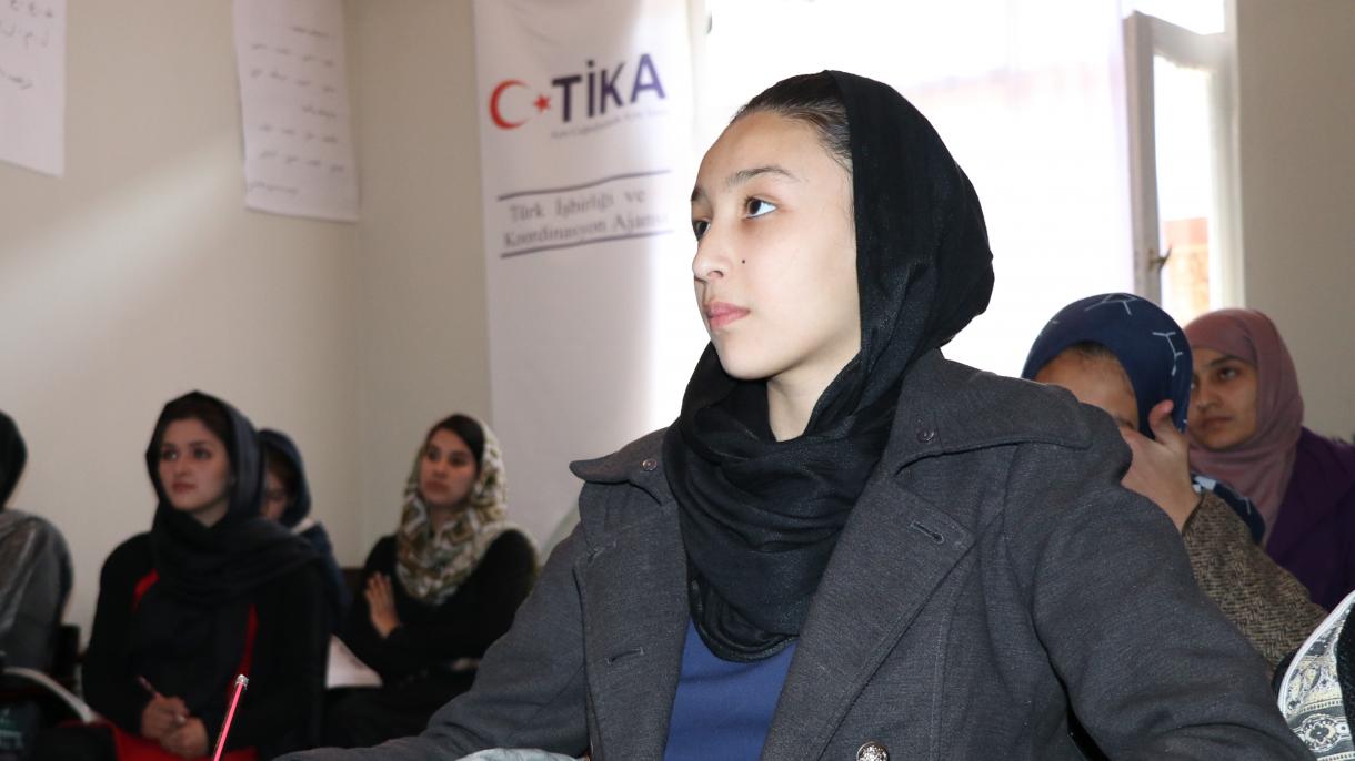 土耳其对阿富汗妇女进行职业培训
