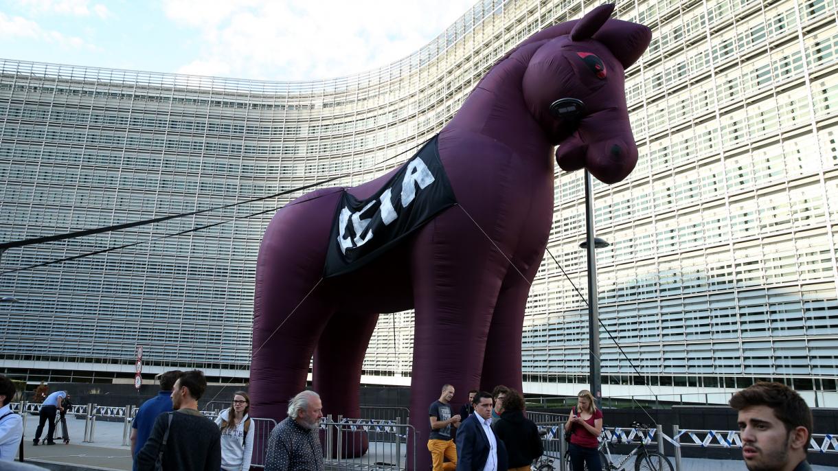 brüksel protesto.jpg