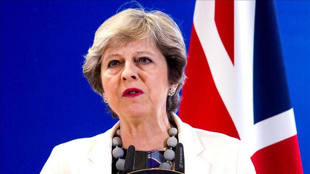 Brexit: Theresa May determinada em cumprir a data de saída da União Europeia até 29 de março