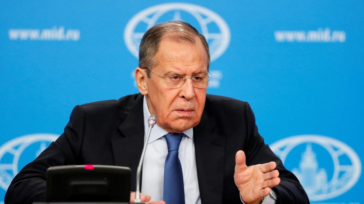 Lavrov dice que existen diferencias de puntos de vista en Libia hacia una solución para el conflicto