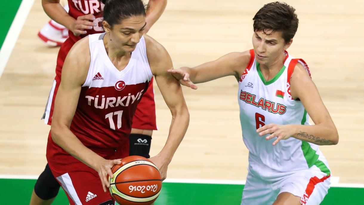 La selección turca de baloncesto femenino pasa a los cuartos de final en Río