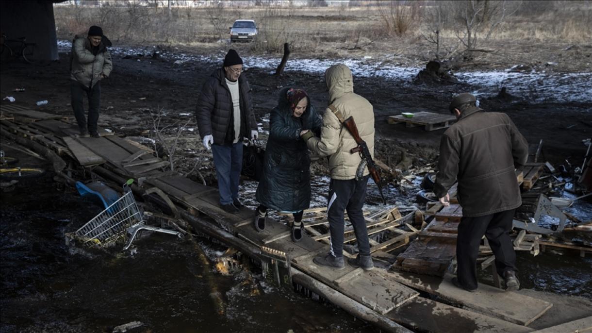 Hallan cadáveres de civiles con las manos atadas a la espalda en Bucha, Ucrania