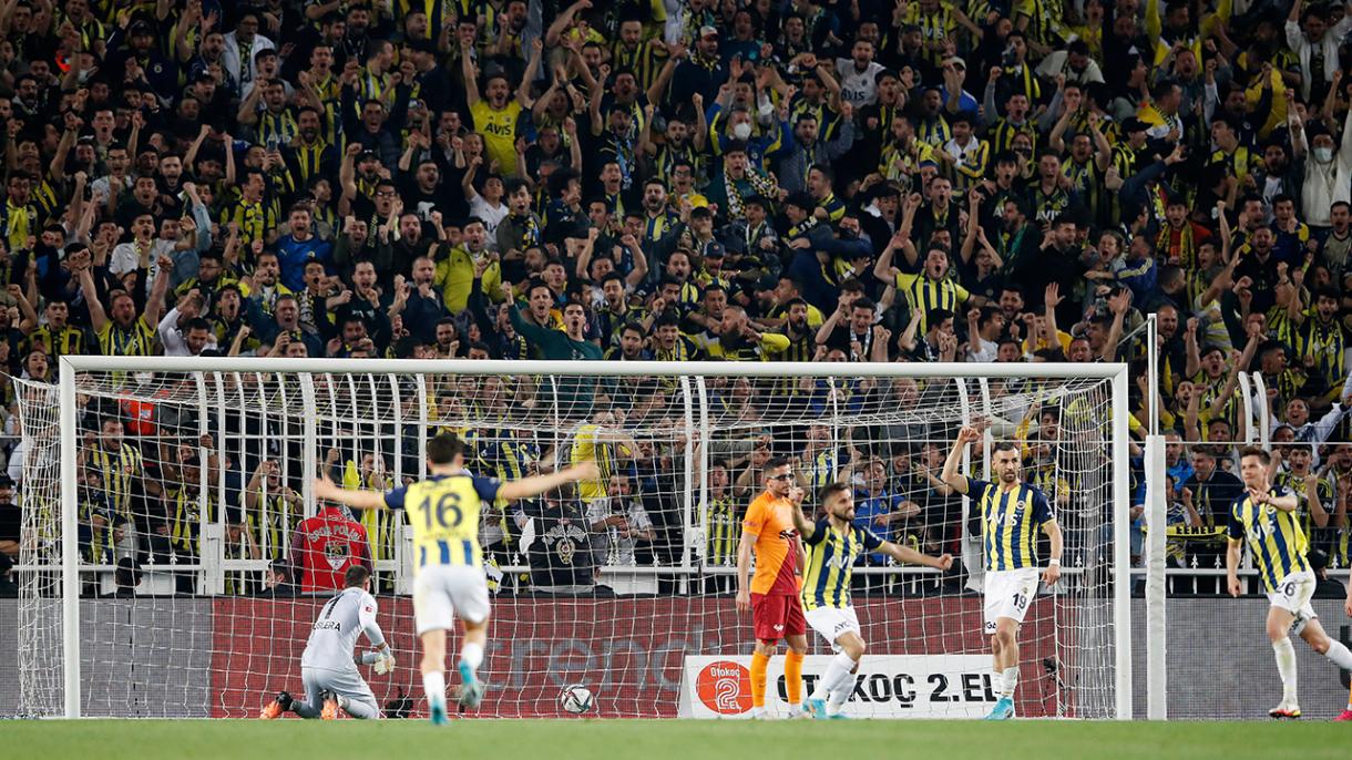 Fenerbahçe Galatasaray Derbi1.jpg