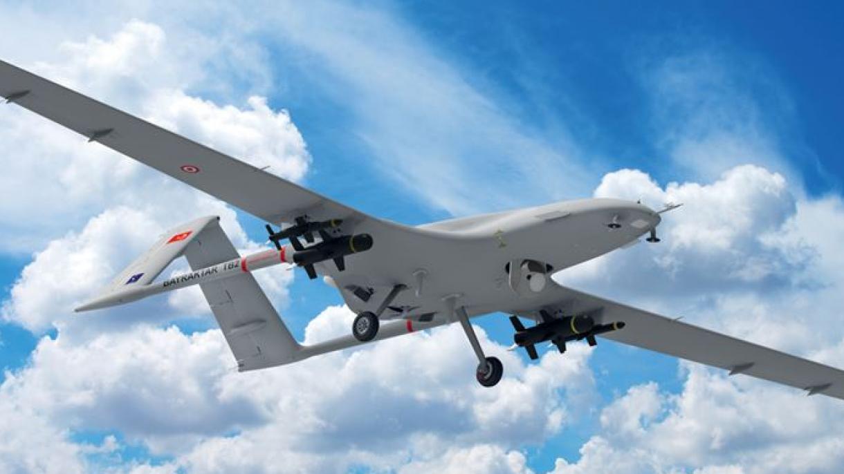 Albania quiere adquirir drones armados turcos