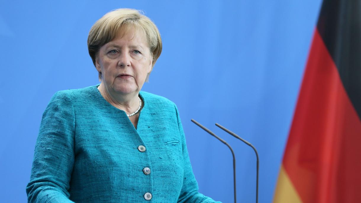 آلمان باش وزیری اوز حزبی نینگ سیلاو دستوری بیلن تیگیشلی معلومات بیردی