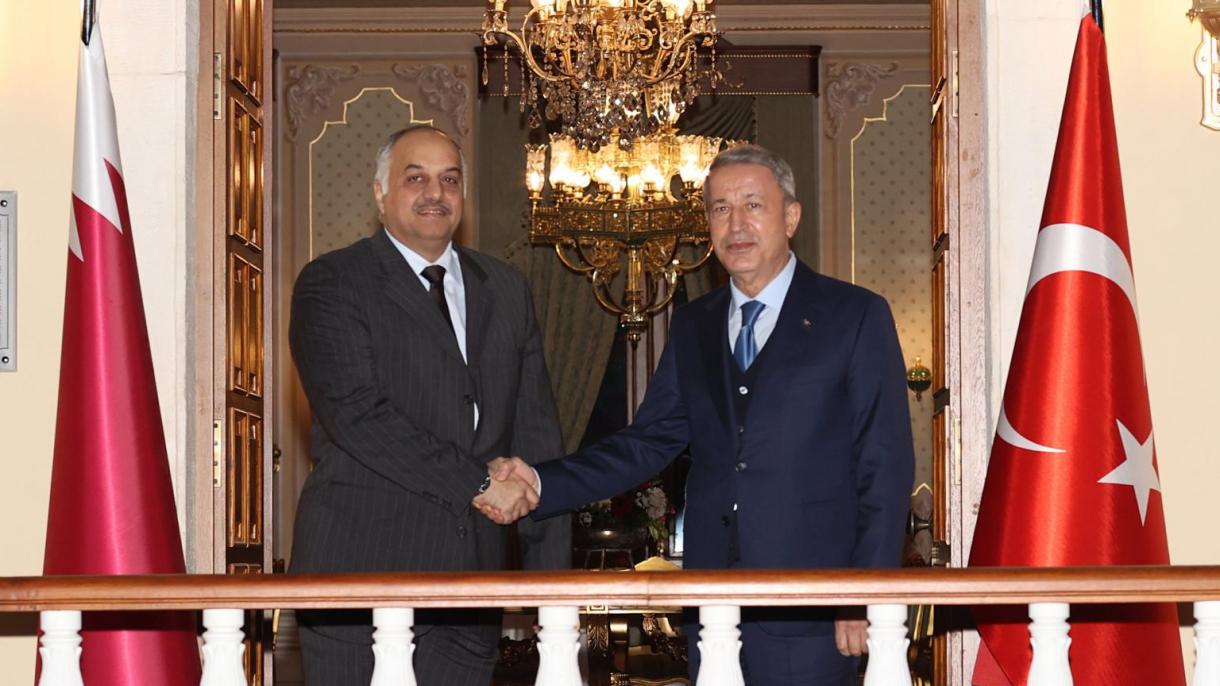 Министерот за национална одбрана Акар се состана со неговиот катарски колега Атије