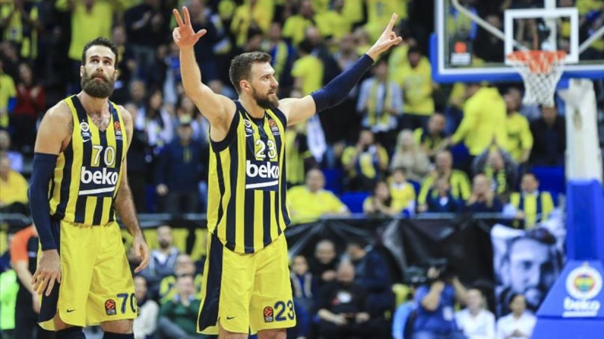 Baloncesto: Fenerbahçe Beko líder en la liga después de vencer a su rival español
