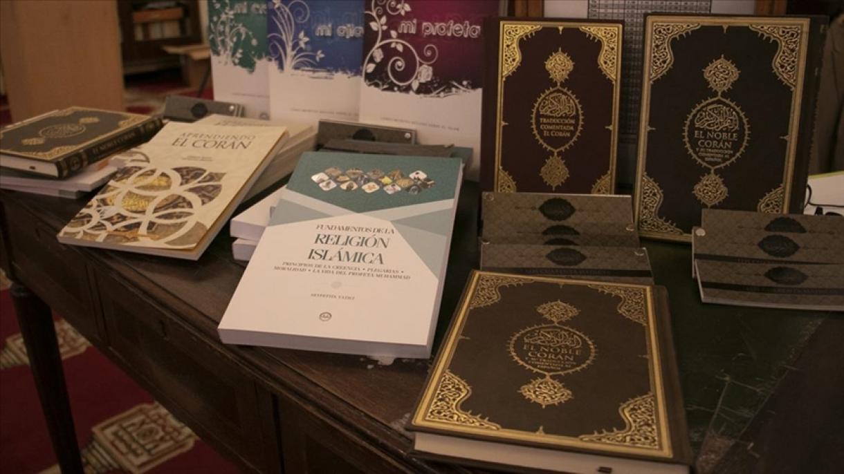 ترکی سے ارجنٹائنی مسلمانوں کو قرآن کریم اور اسلامی کتب کا تحفہ