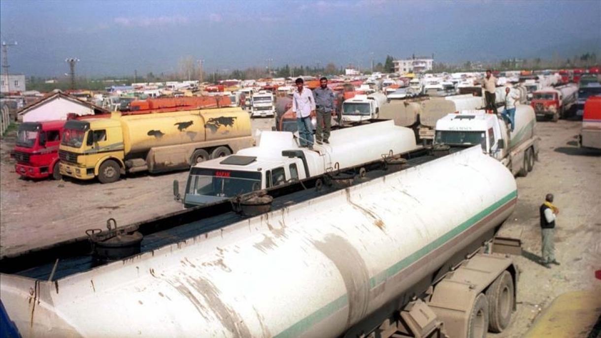 74 دستگاه نفت‌کش حامل بنزین ایران، از افغانستان برگشت خورد