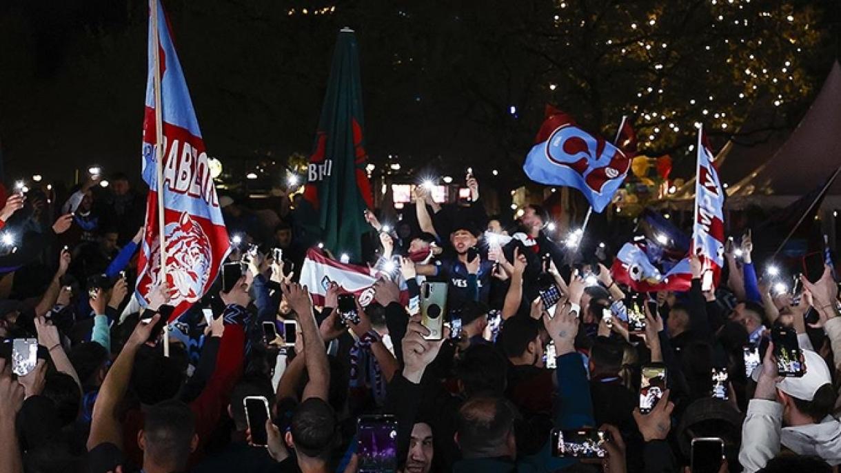 FIFA compartió las imágenes de la celebración del campeonato del Trabzonspor