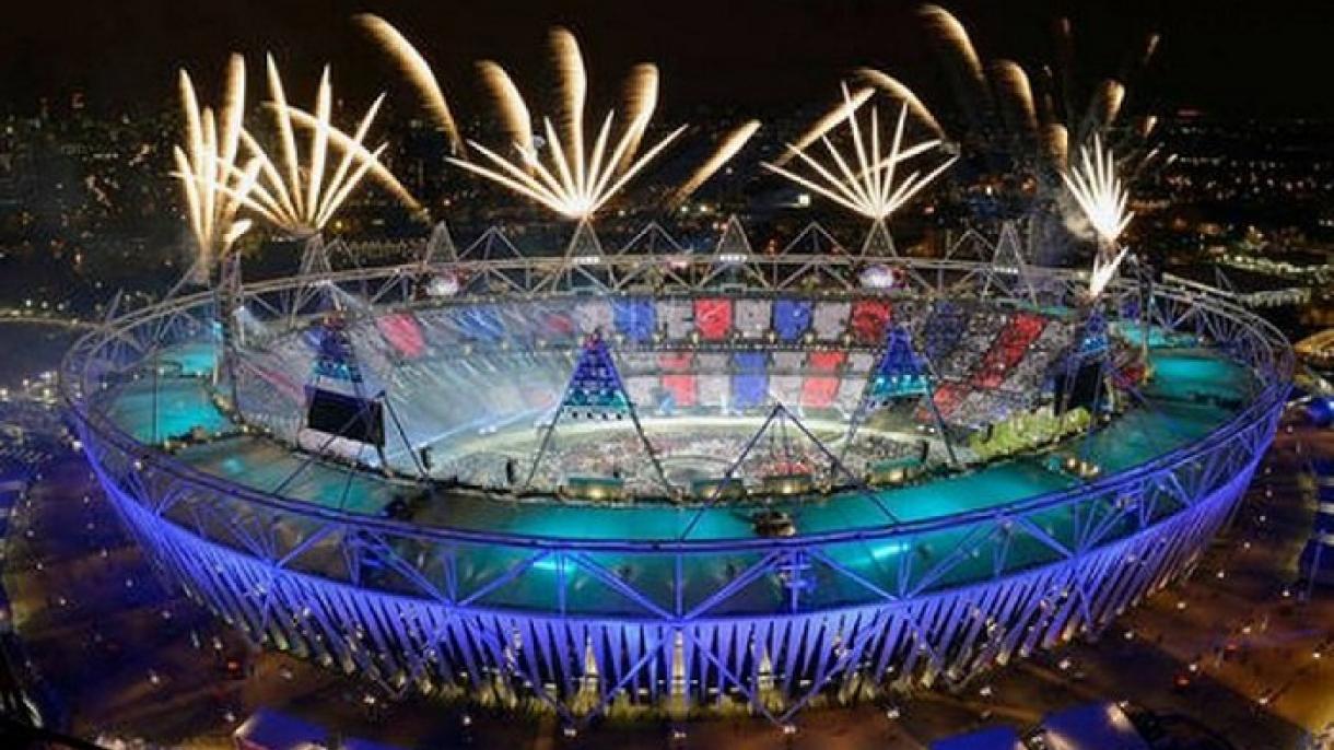 Lekapcsolták az áramot a Maracana Stadionban