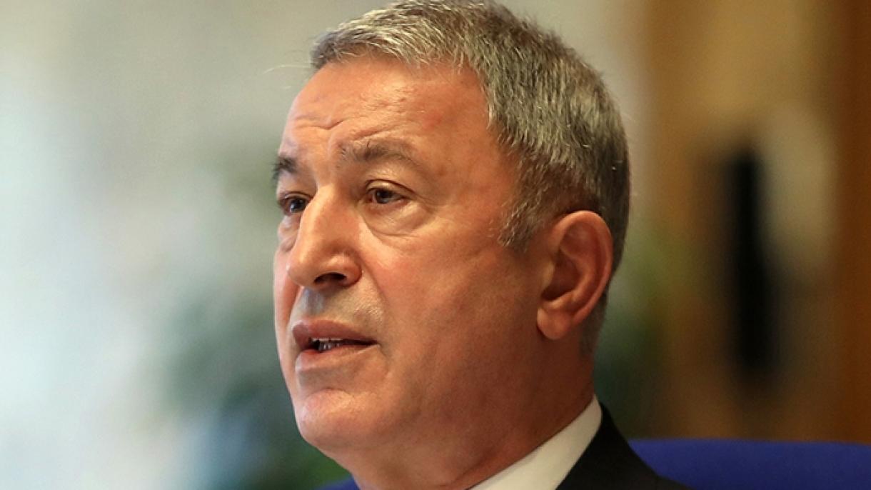 Akar: “Francia ha vuelto a mostrar que es una parte del problema en el caso del Alto Karabaj”