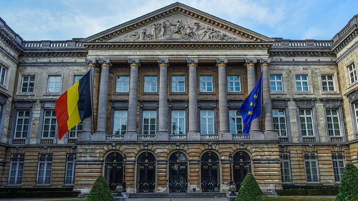 Napi ötezer eurós pénzbírságot kapott Belgium